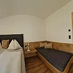 Apartmenthaus Kristall * Wagrain