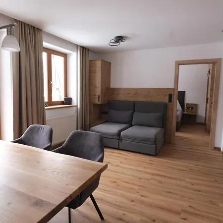 Apartmenthaus Kristall * Wagrain