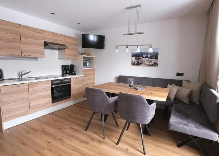 Apartmenthaus Kristall Апартаменты *